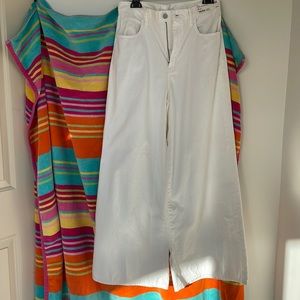 Uniqlo new without tags high rise super wide white light jeans